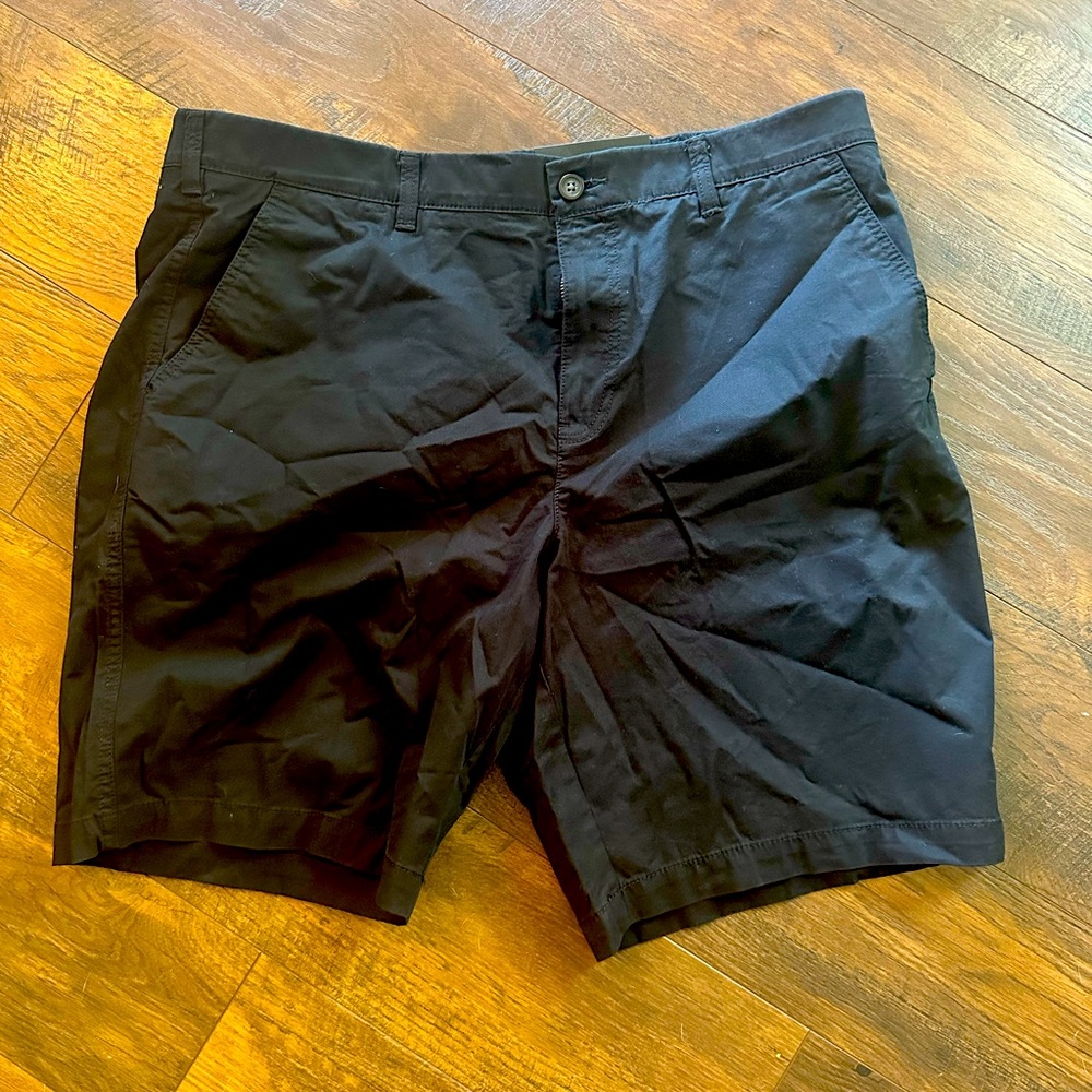 NWT Marc Anthony slim stretch shorts